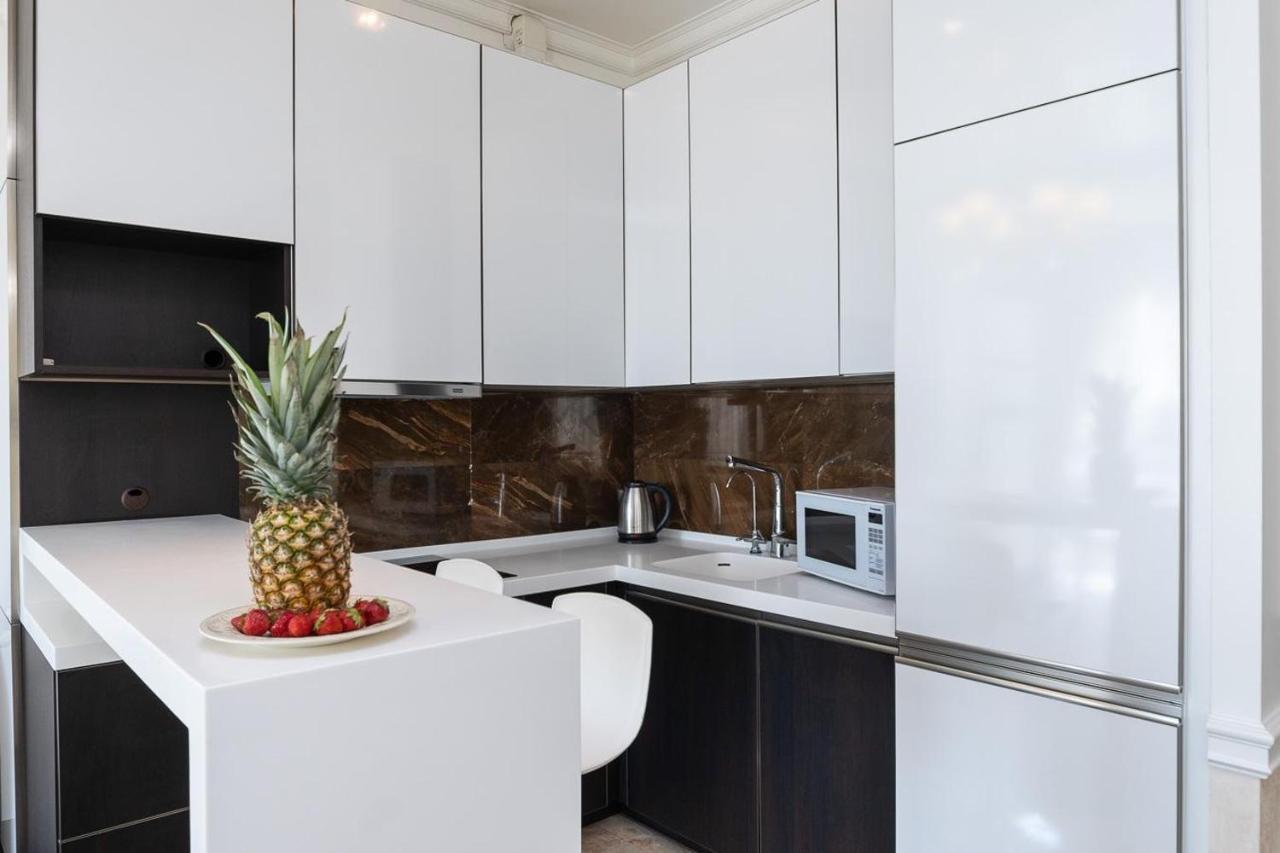 Exquisite panoramic views apartment Dnipro embankment Kyiv Exterior foto